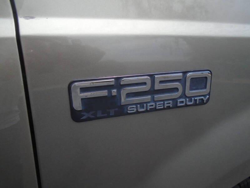 2003 Ford F-250 Super Duty XLT