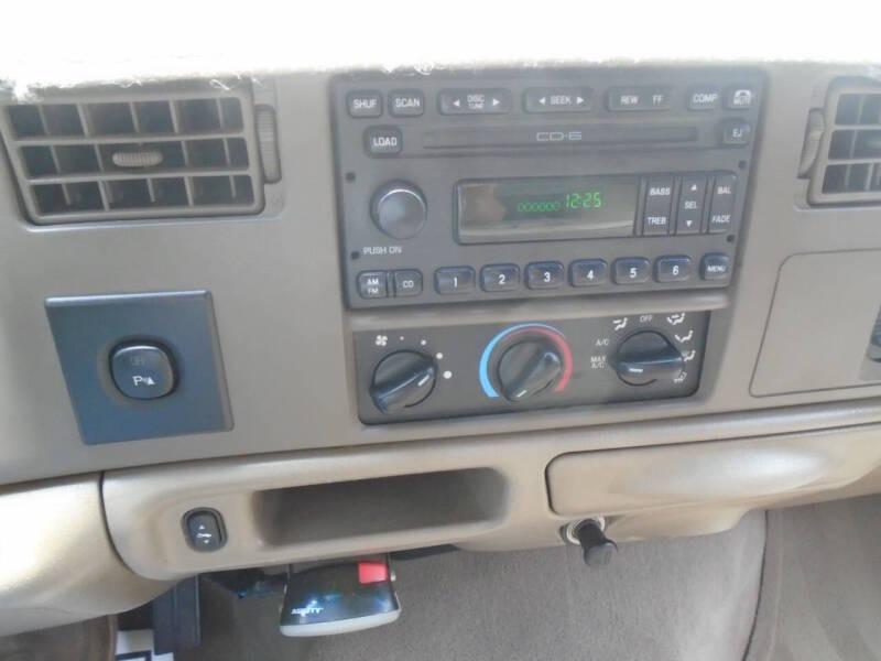 2003 Ford F-250 Super Duty XLT