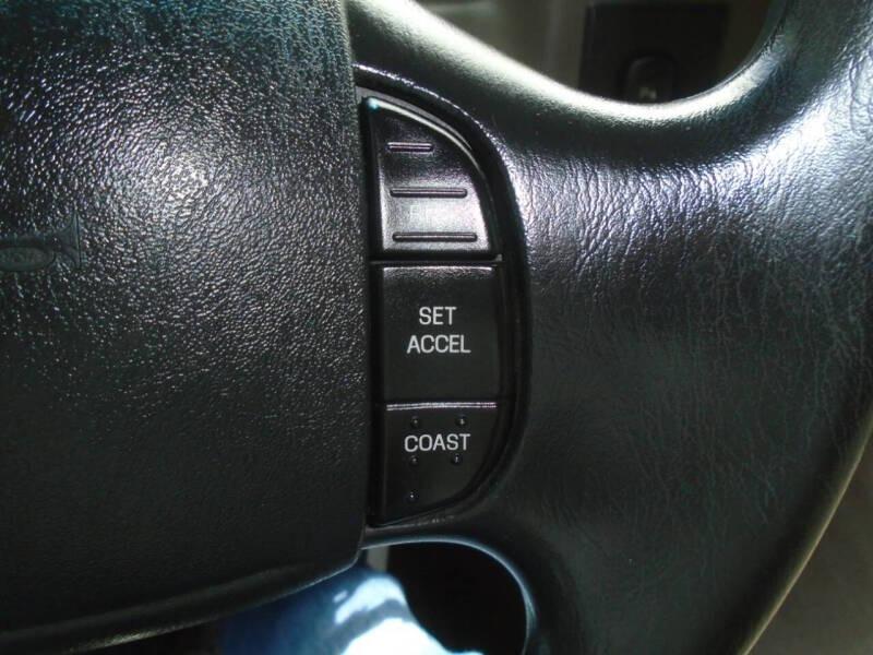 2003 Ford F-250 Super Duty XLT