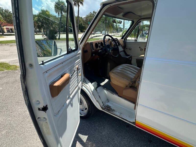1990 Chevrolet G10