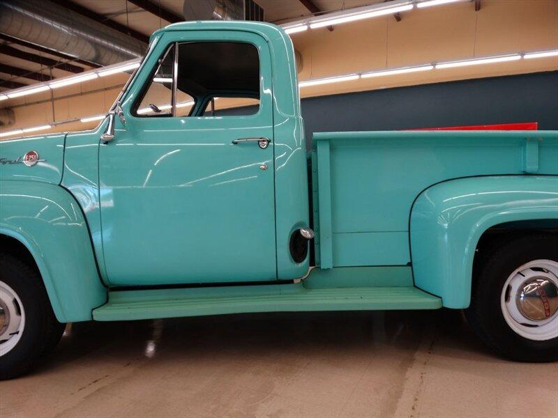 1955 Ford F-250