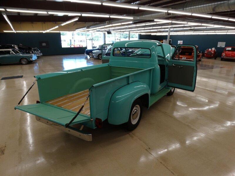 1955 Ford F-250
