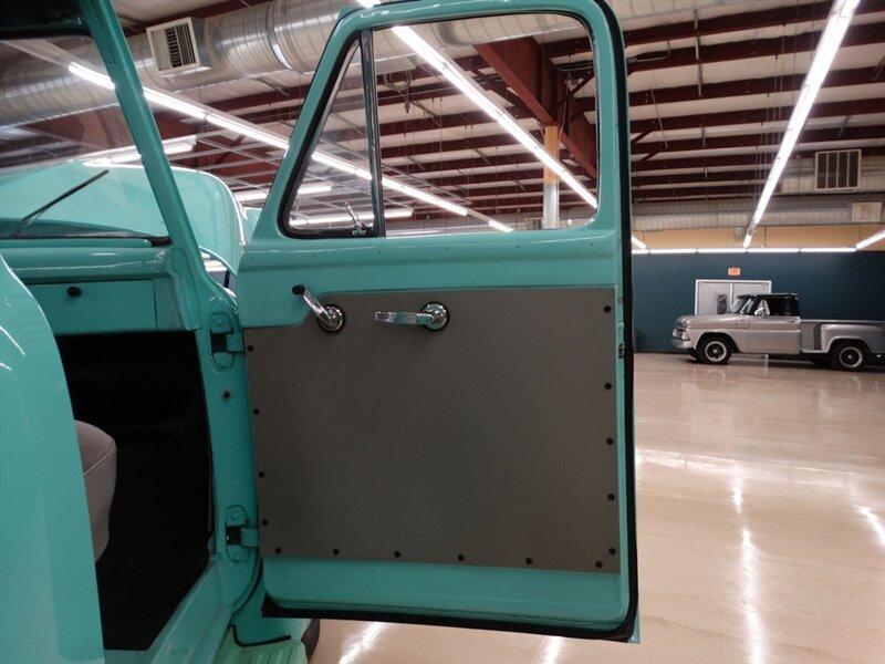 1955 Ford F-250