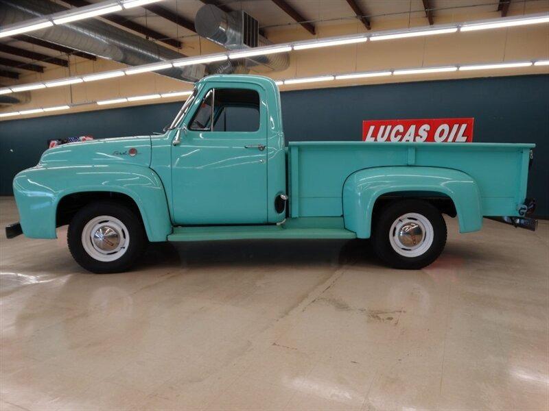 1955 Ford F-250