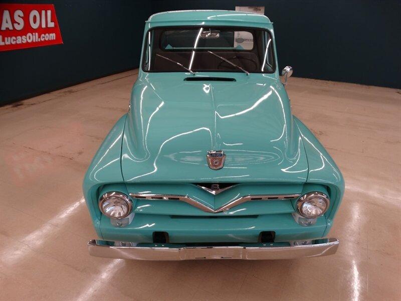 1955 Ford F-250