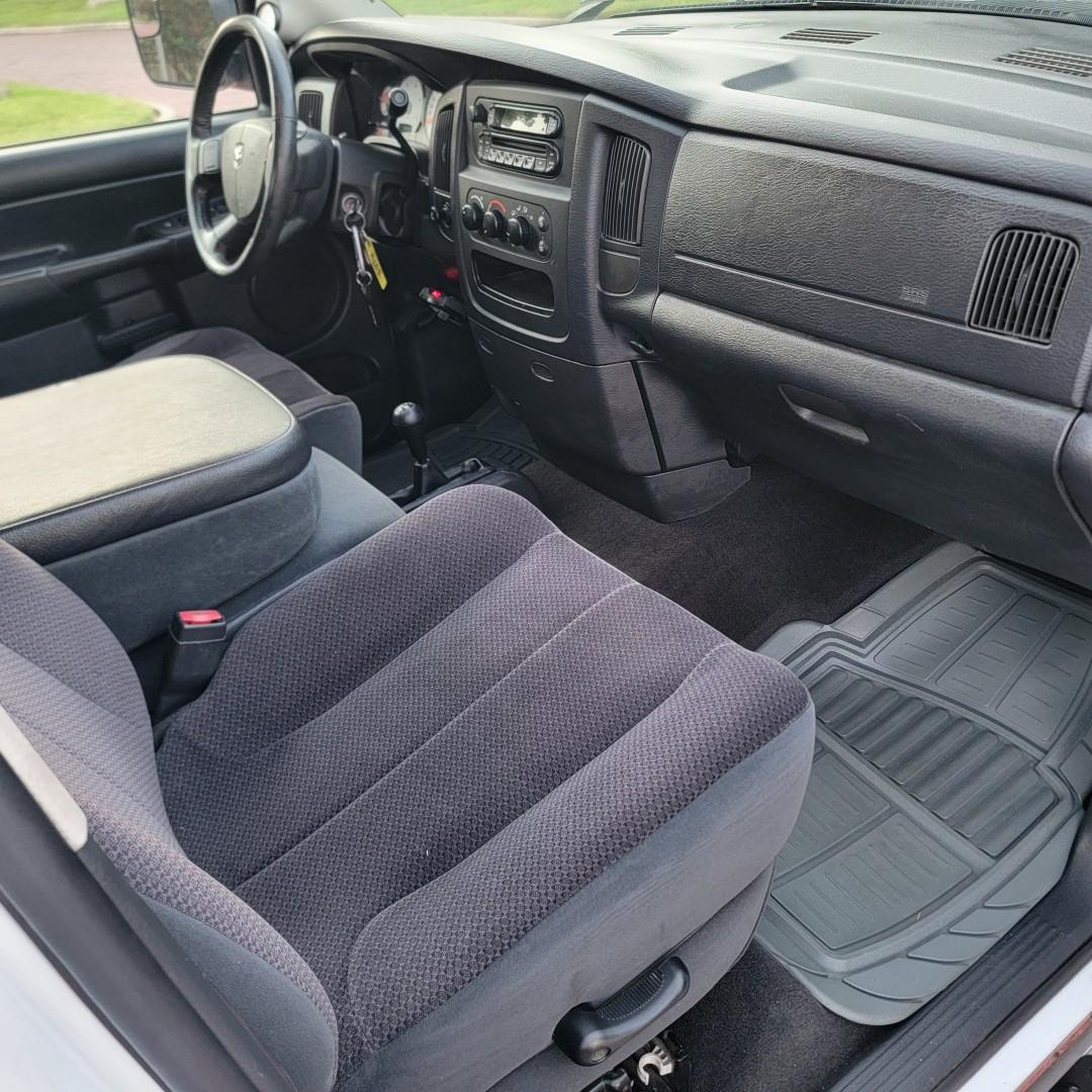 2005 Dodge Ram 3500 SLT Big Horn