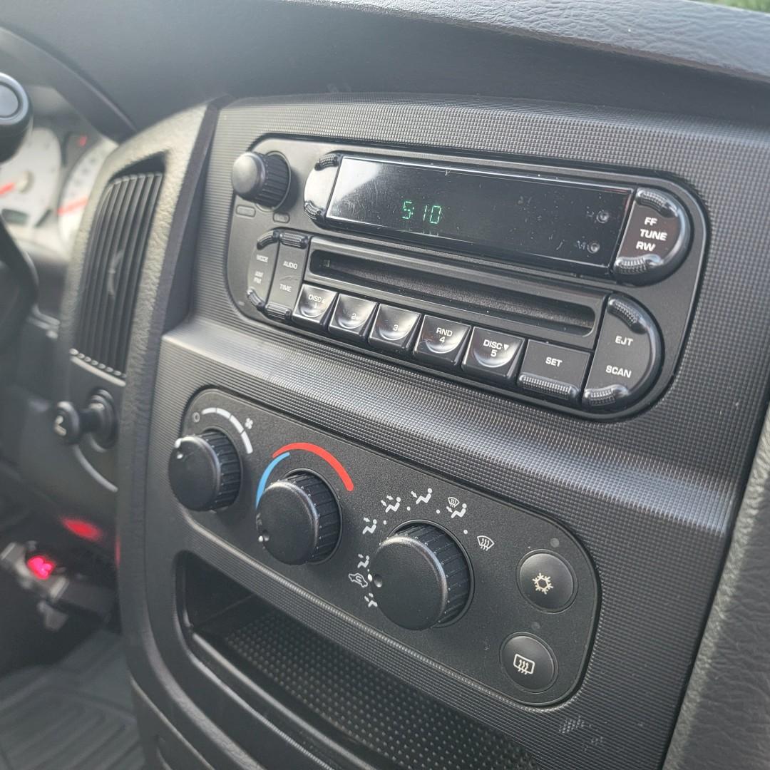 2005 Dodge Ram 3500 SLT Big Horn