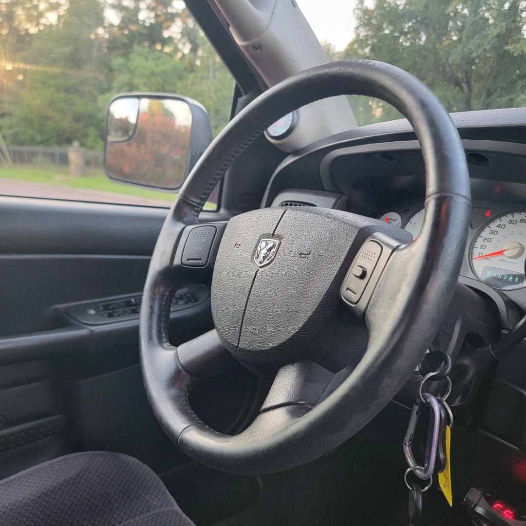2005 Dodge Ram 3500 SLT Big Horn