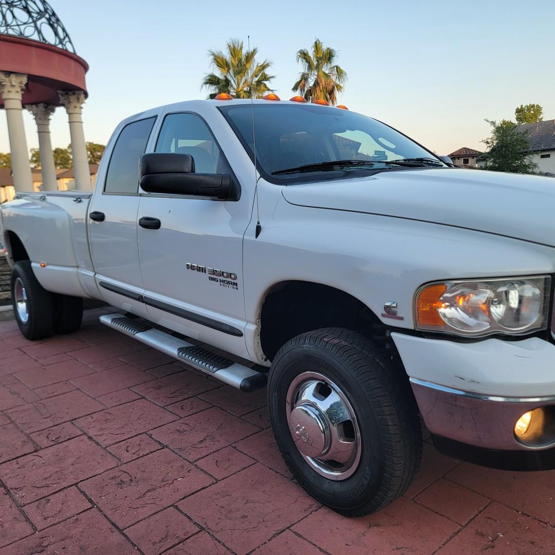 2005 Dodge Ram 3500 SLT Big Horn