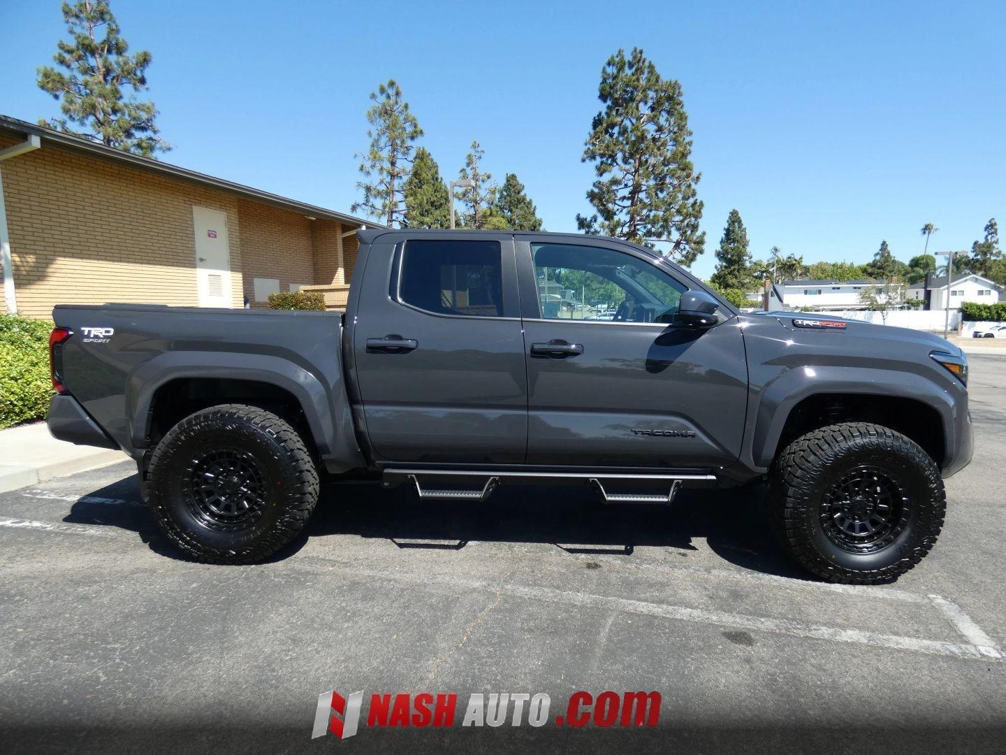 2026 Toyota Tacoma TRD Sport - 2