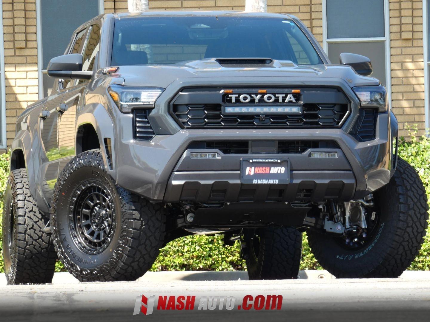 2026 Toyota Tacoma TRD Sport - 4