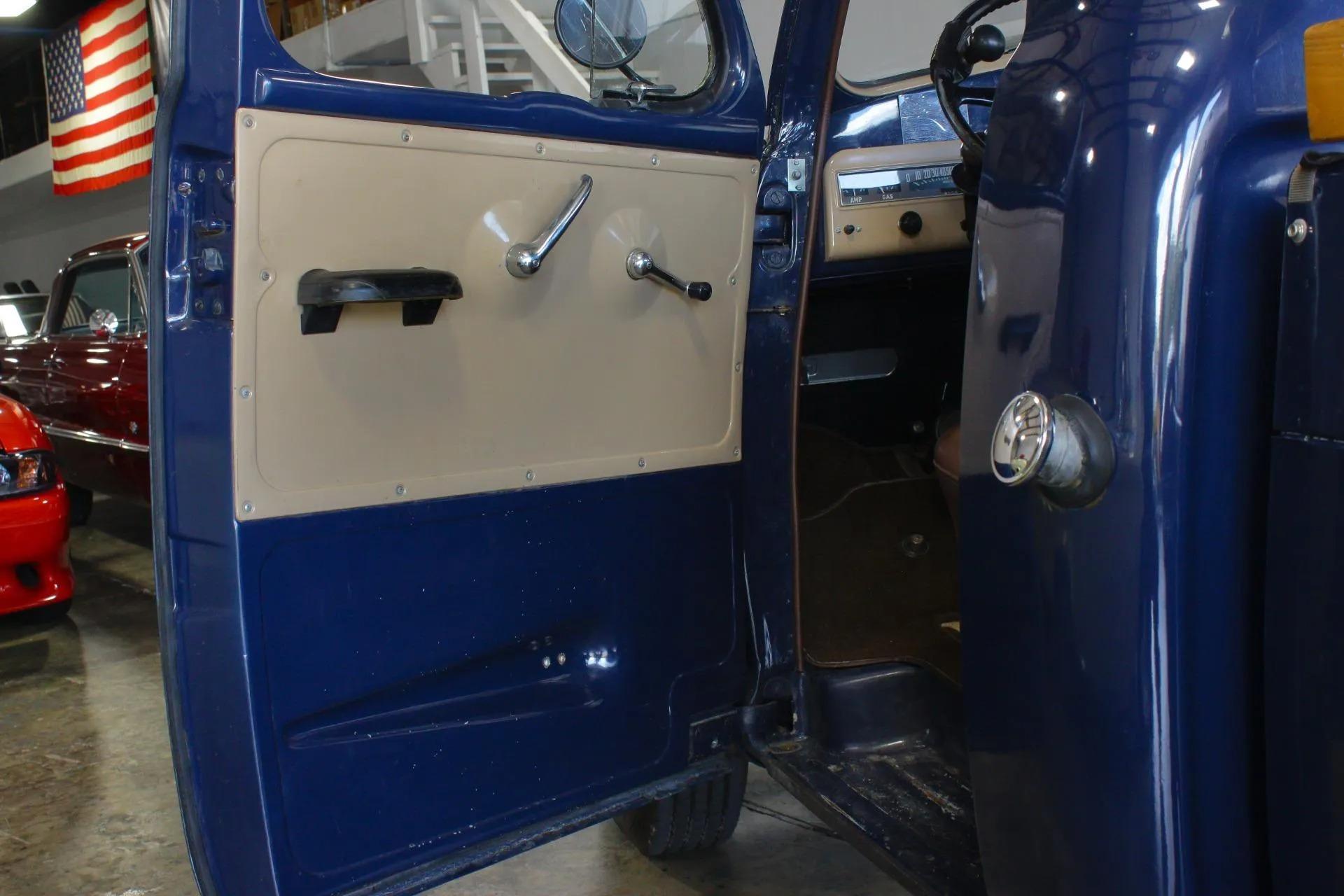 1951 Studebaker 2R10-22 Pickup