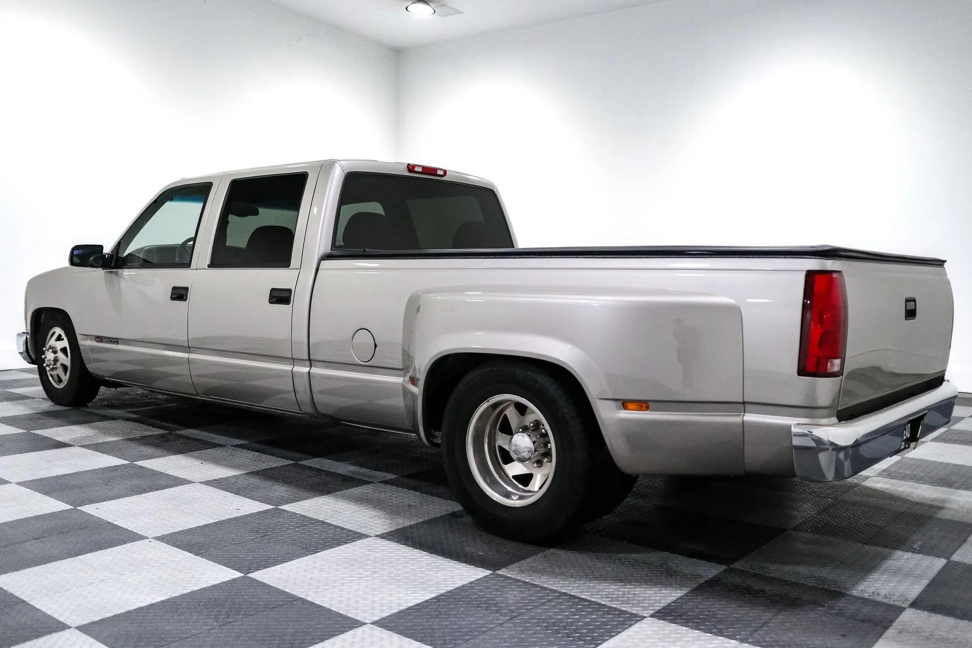 2000 GMC K3500 Dually - 3