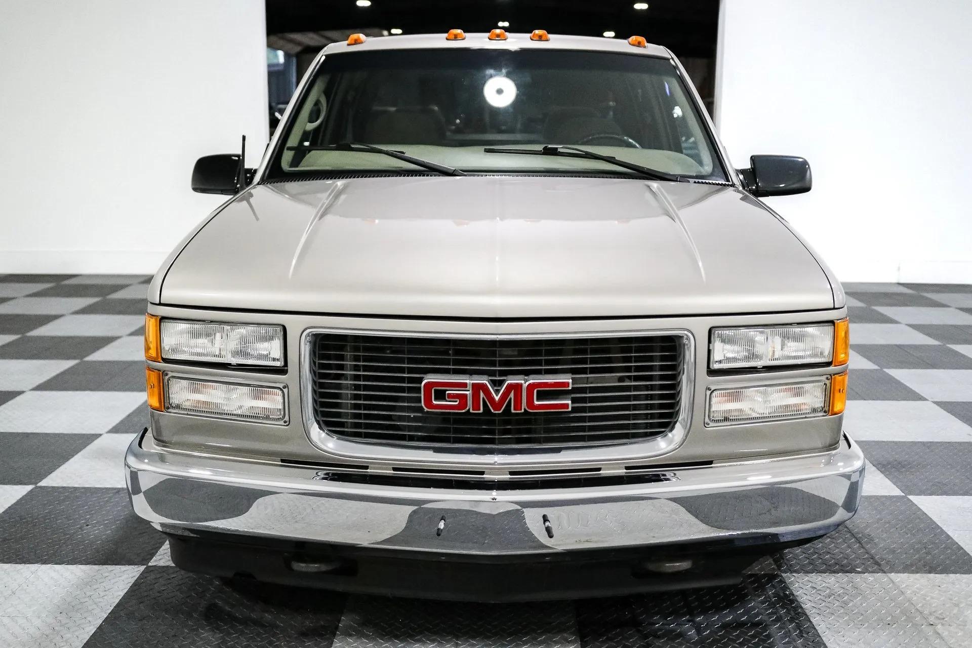 2000 GMC K3500 Dually - 4