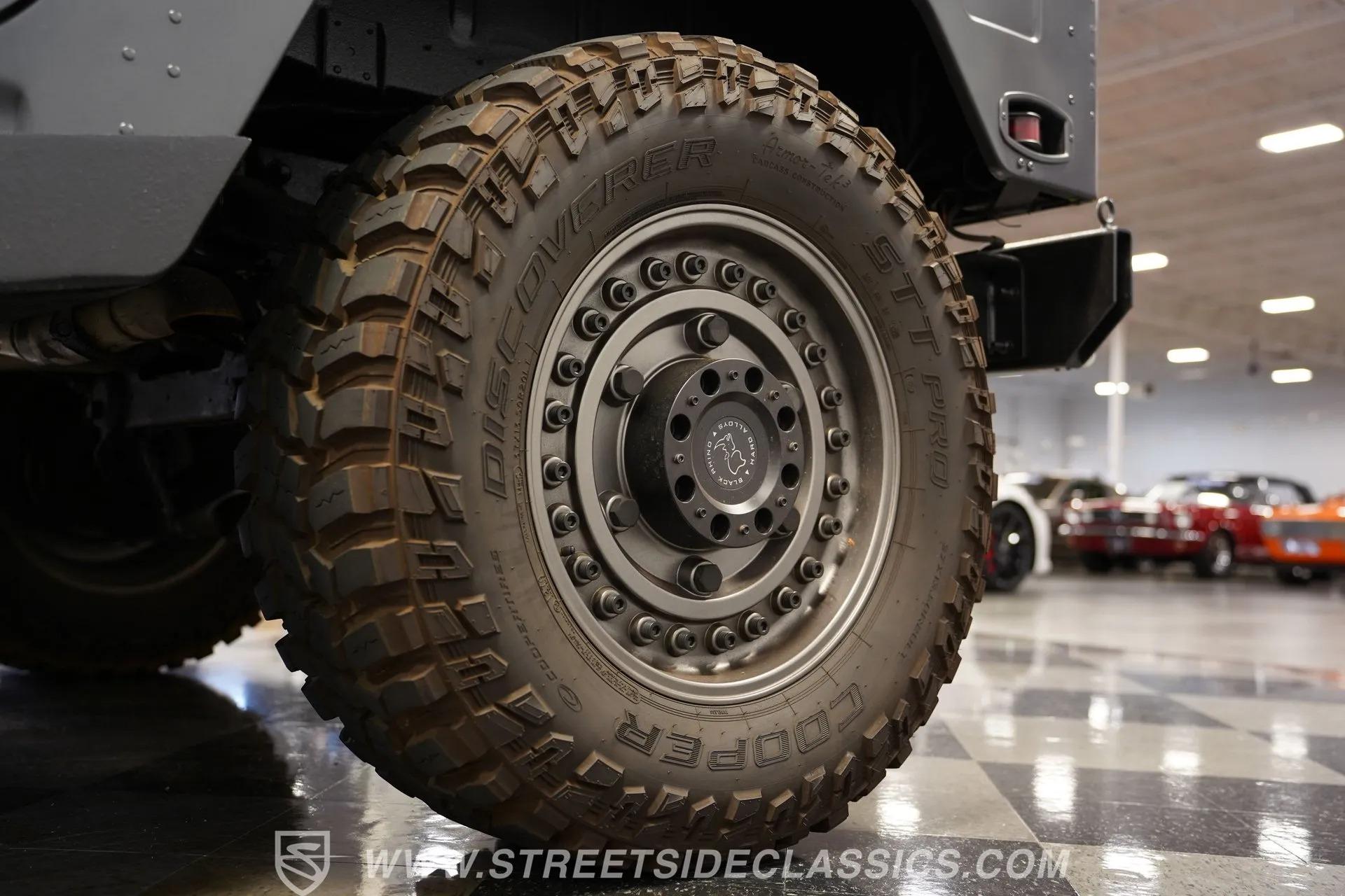 1998 AM General Hummer H1