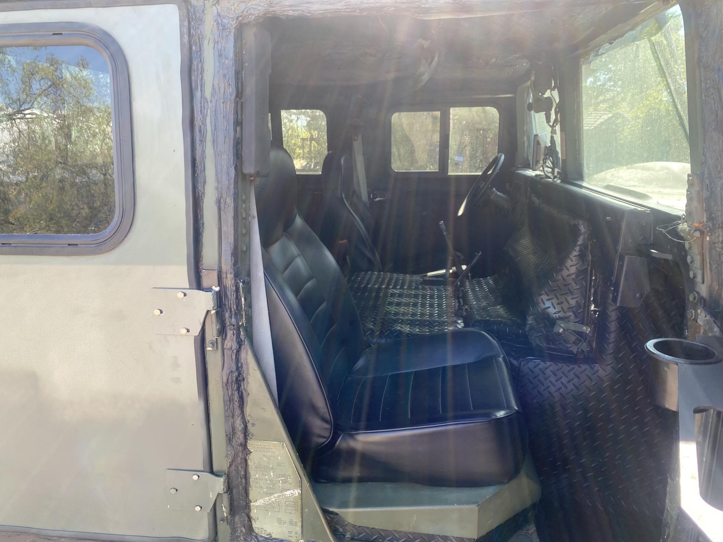 1993 AM General M998 HMMWV