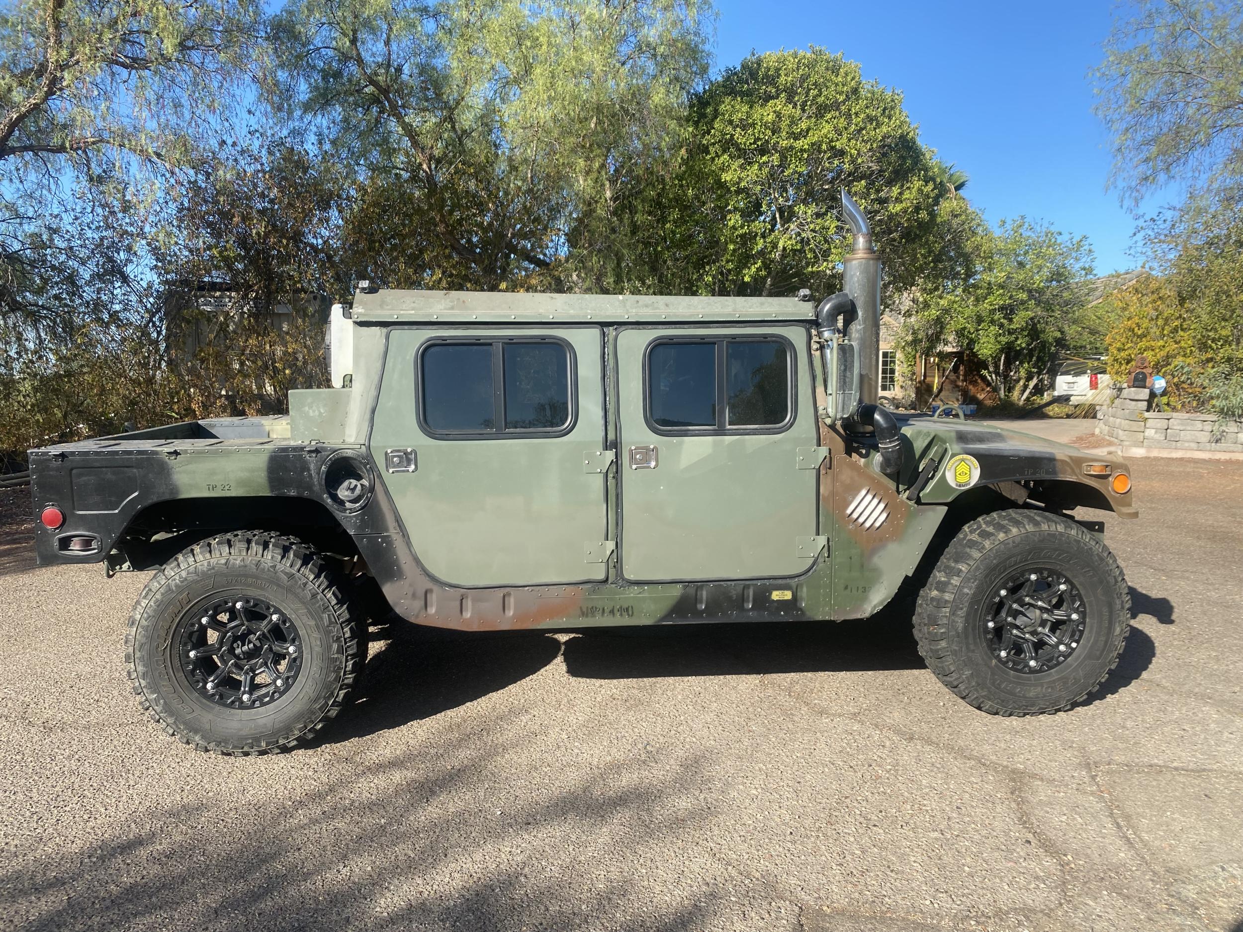 1993 AM General M998 HMMWV