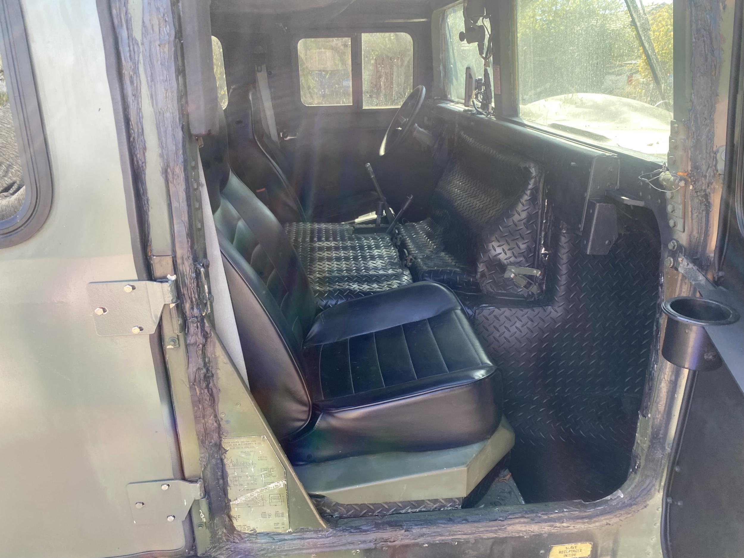1993 AM General M998 HMMWV
