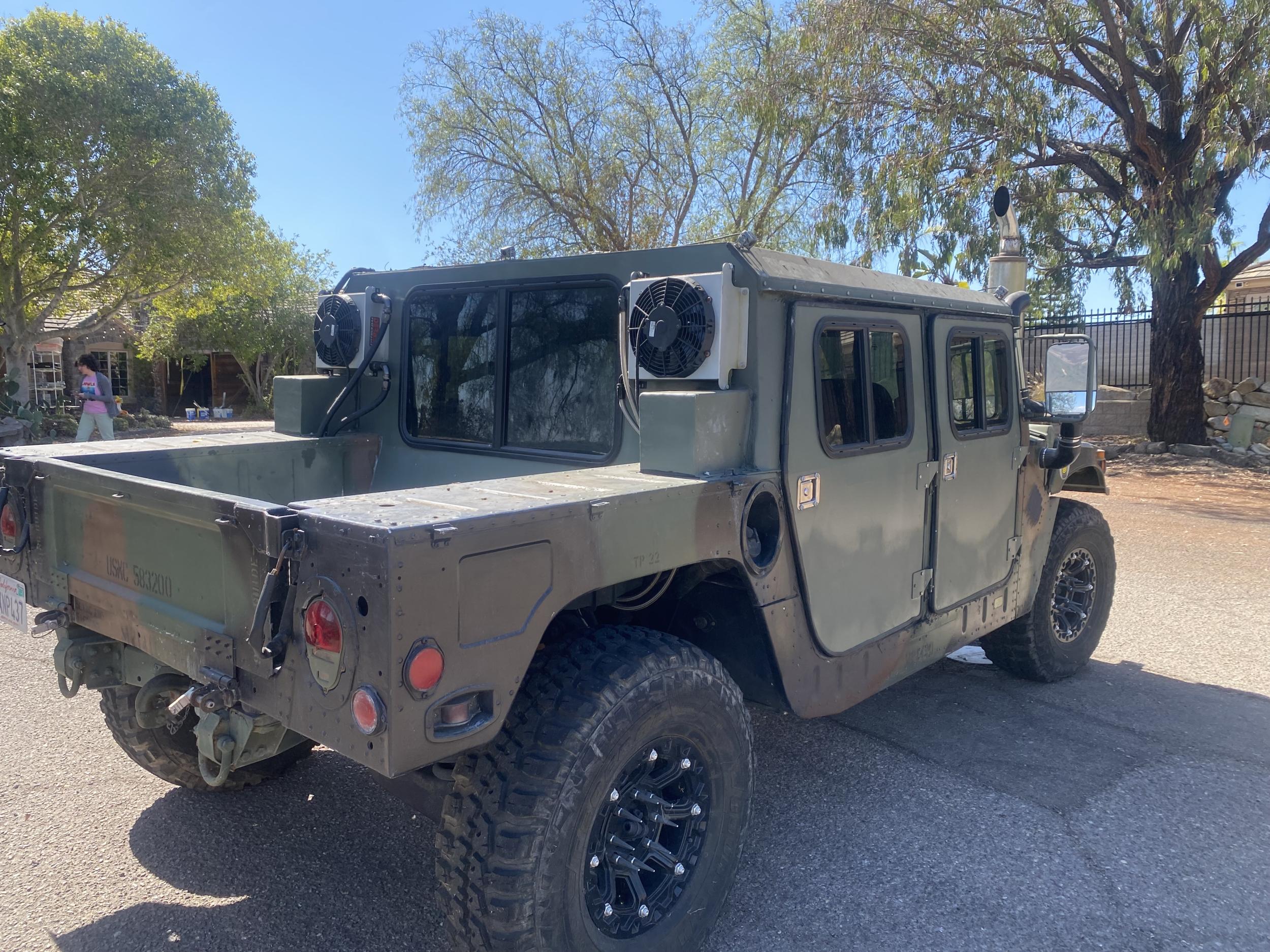 1993 AM General M998 HMMWV