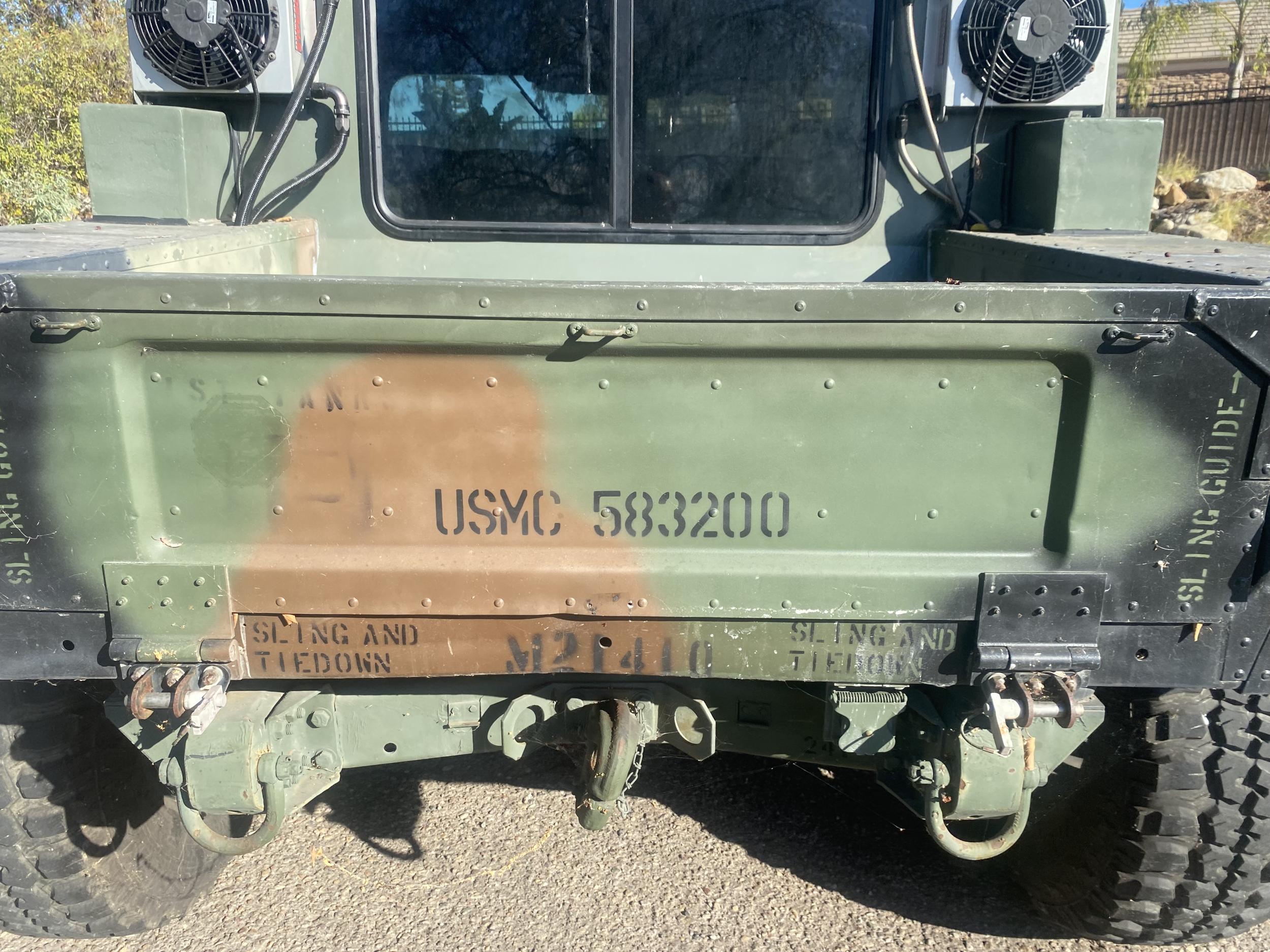 1993 AM General M998 HMMWV