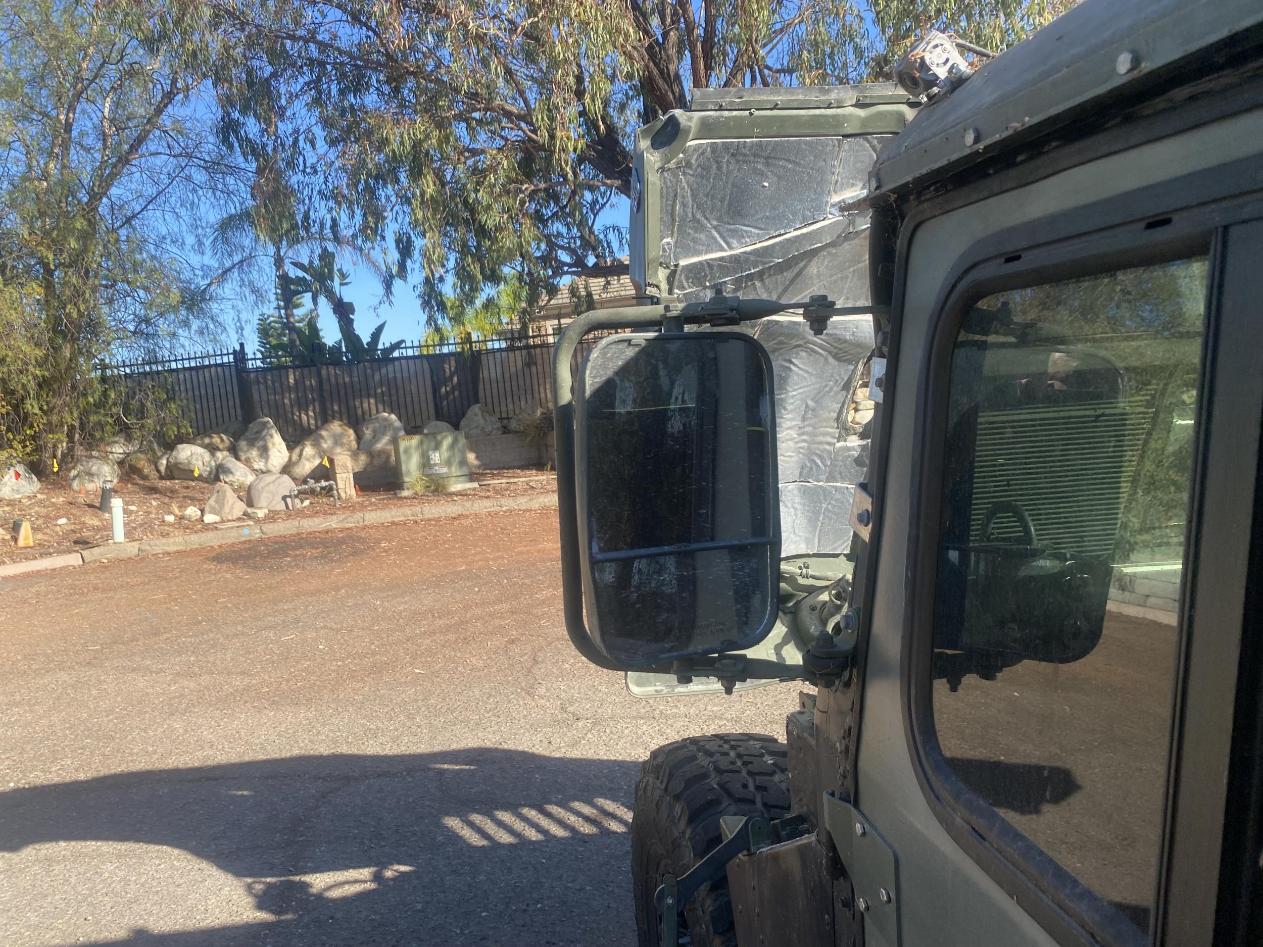 1993 AM General M998 HMMWV