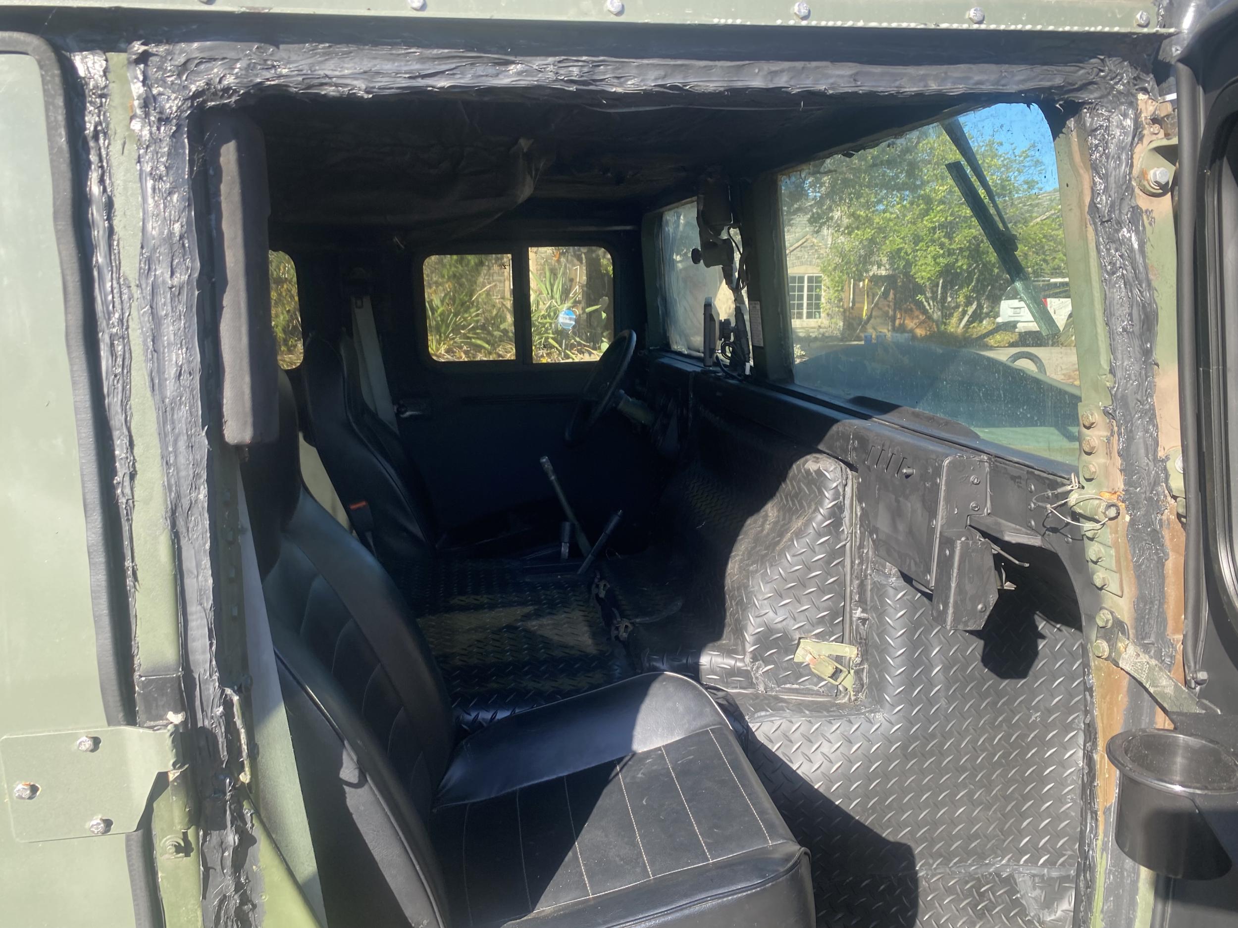 1993 AM General M998 HMMWV