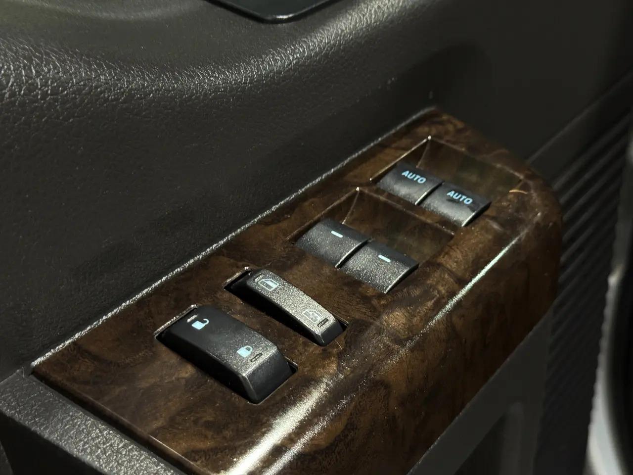 2014 Ford F-250 Super Duty Platinum