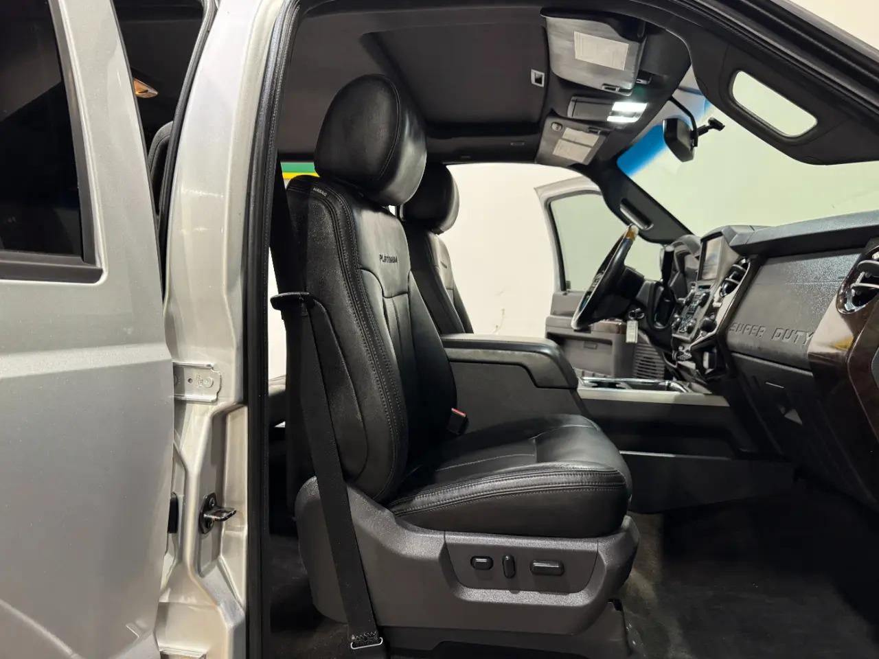 2014 Ford F-250 Super Duty Platinum