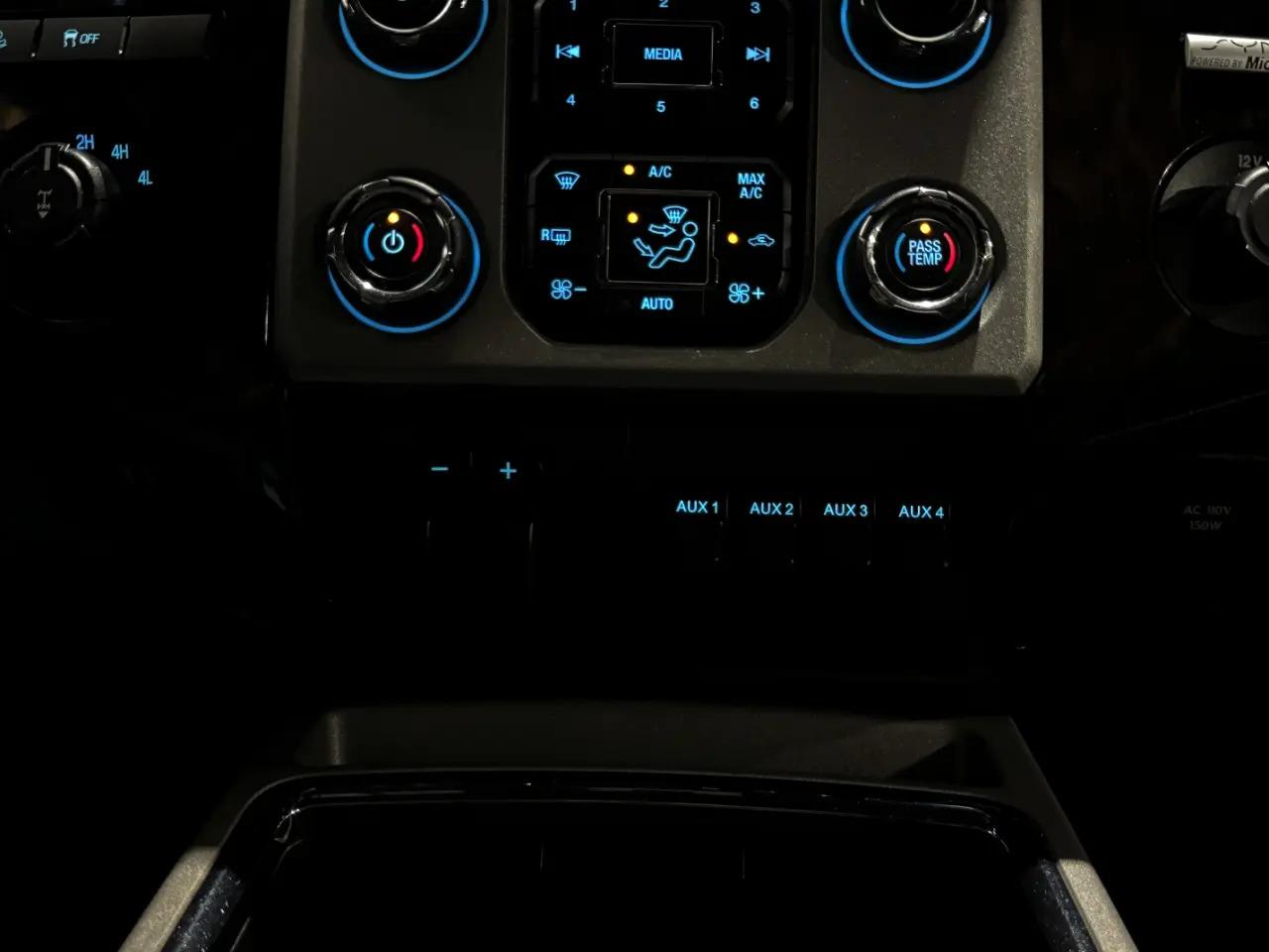 2014 Ford F-250 Super Duty Platinum