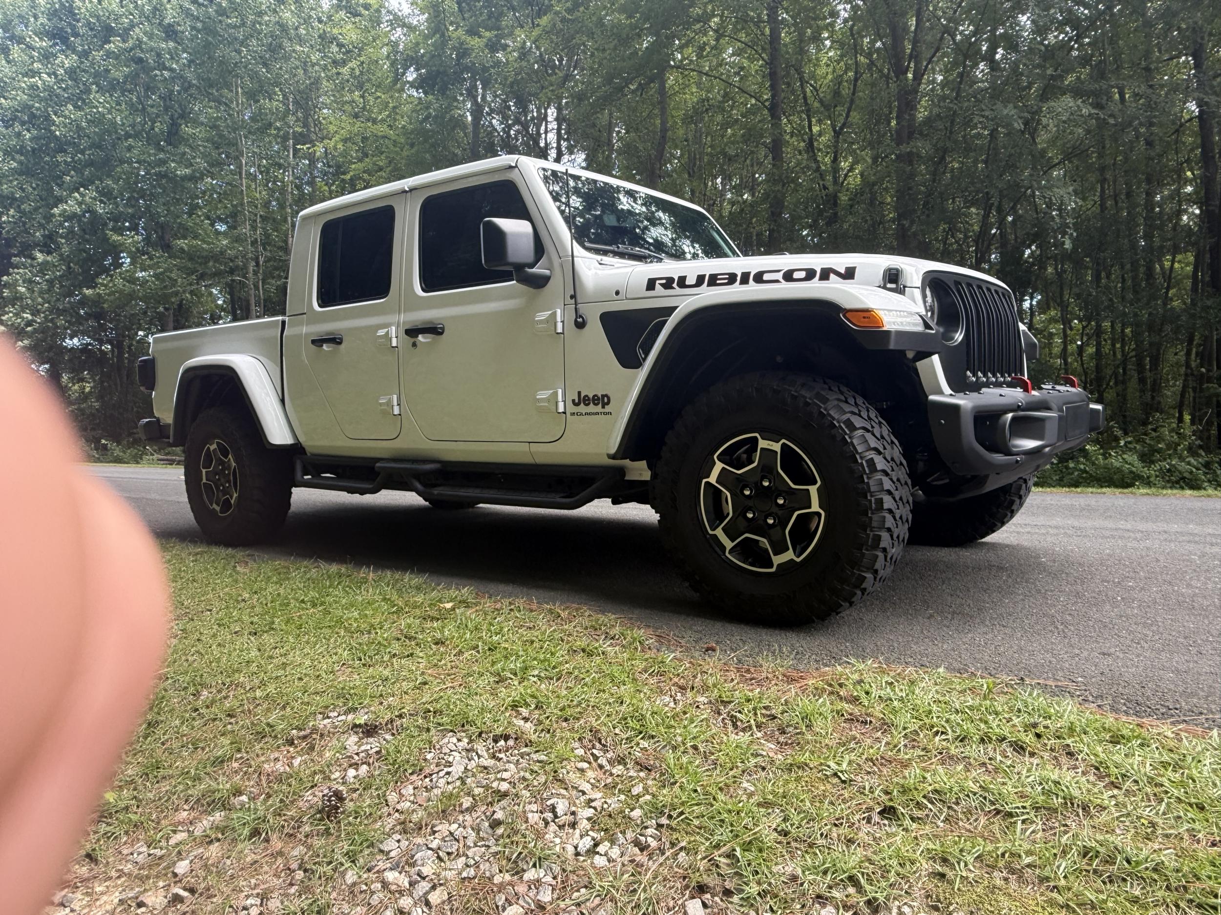 2023 Jeep Gladiator Rubicon FarOut Edition
