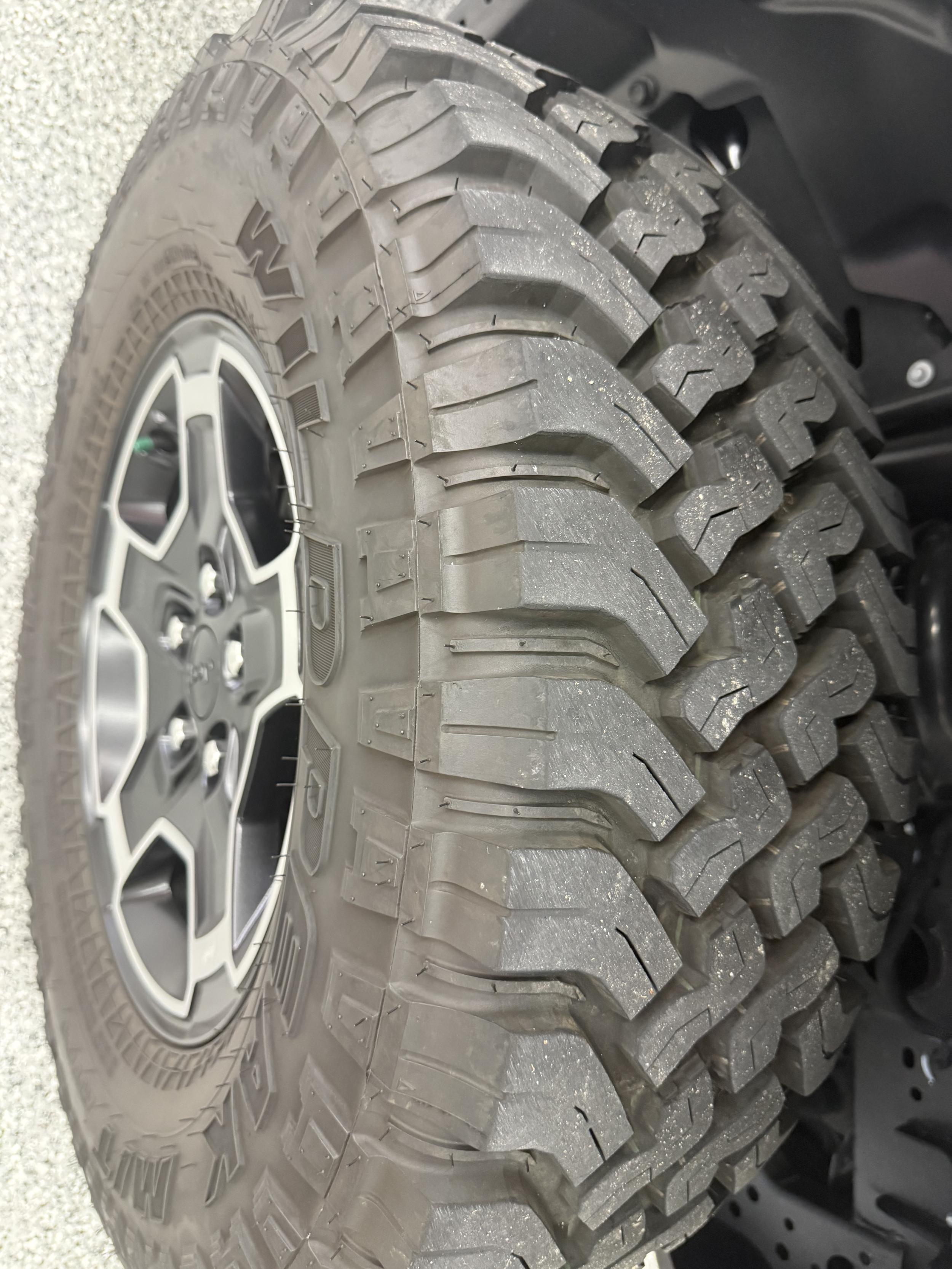 2023 Jeep Gladiator Rubicon FarOut Edition