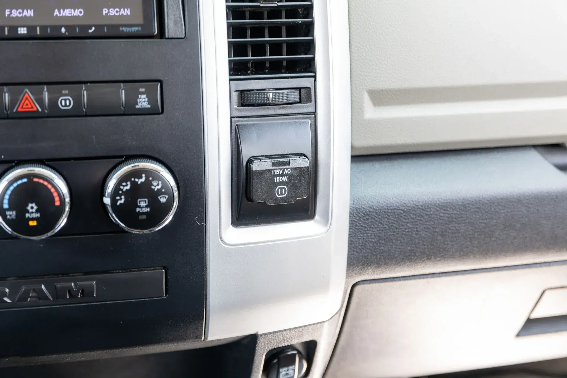 2011 RAM 2500 SLT