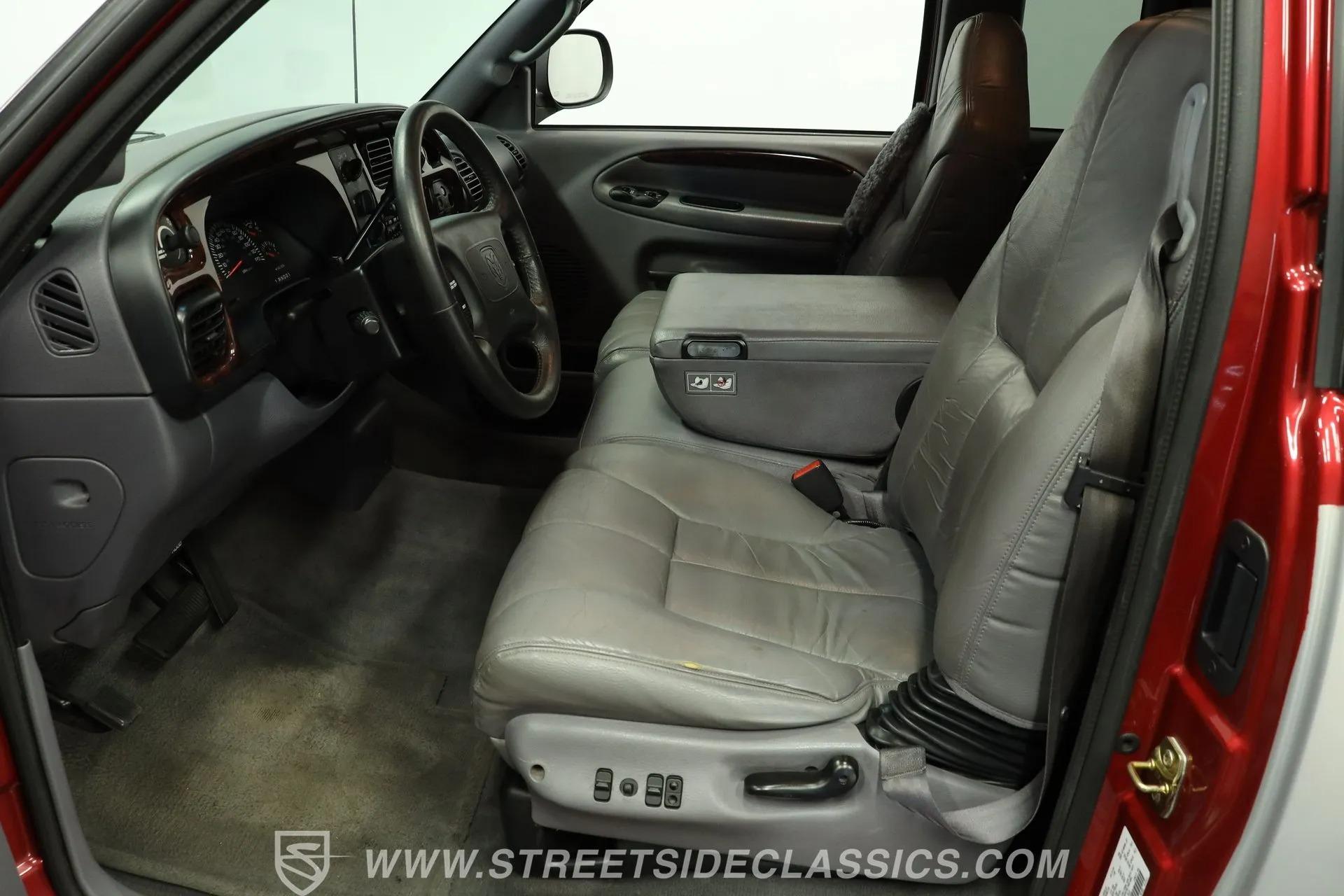 1998 Dodge Ram 1500 Laramie SLT