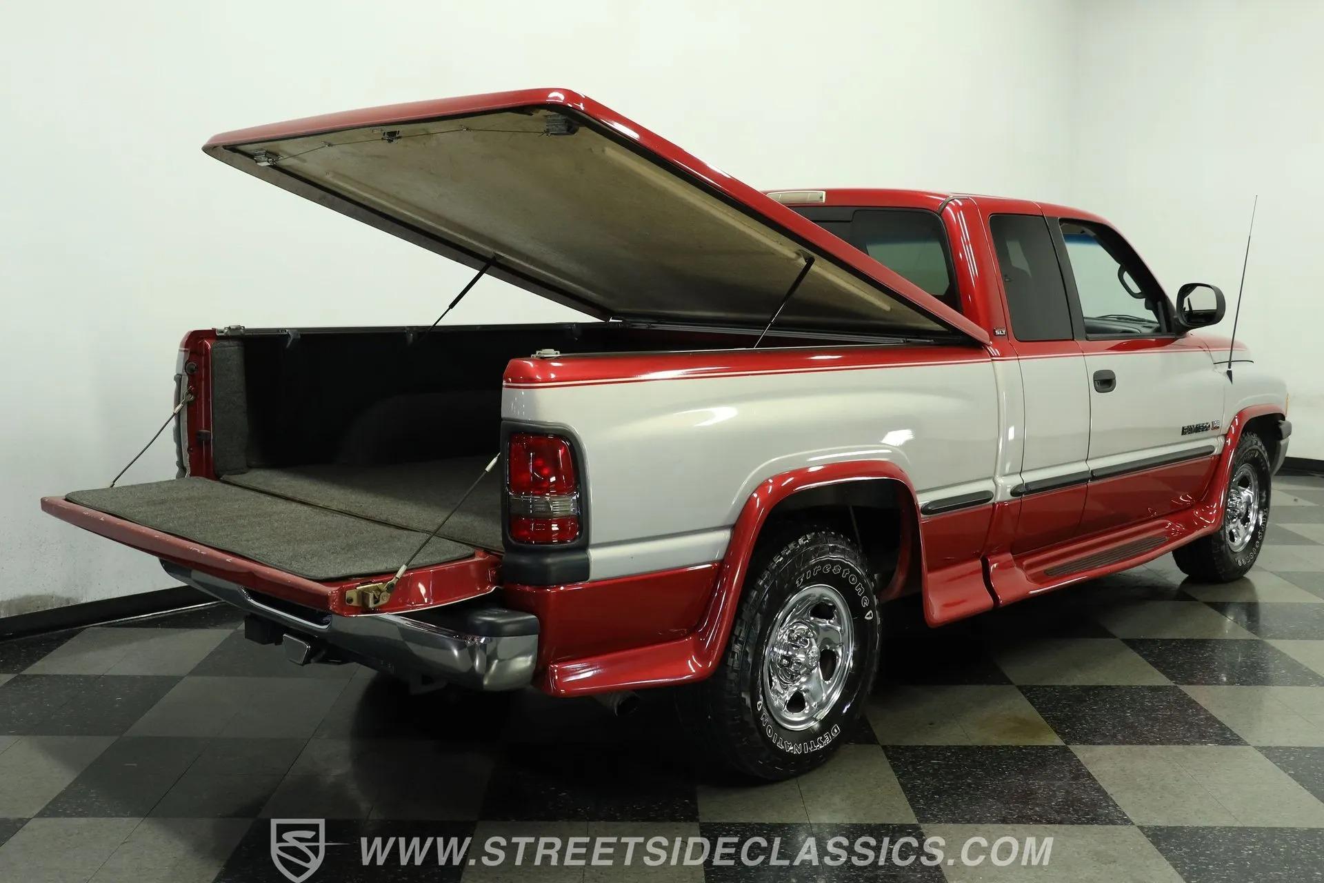 1998 Dodge Ram 1500 Laramie SLT