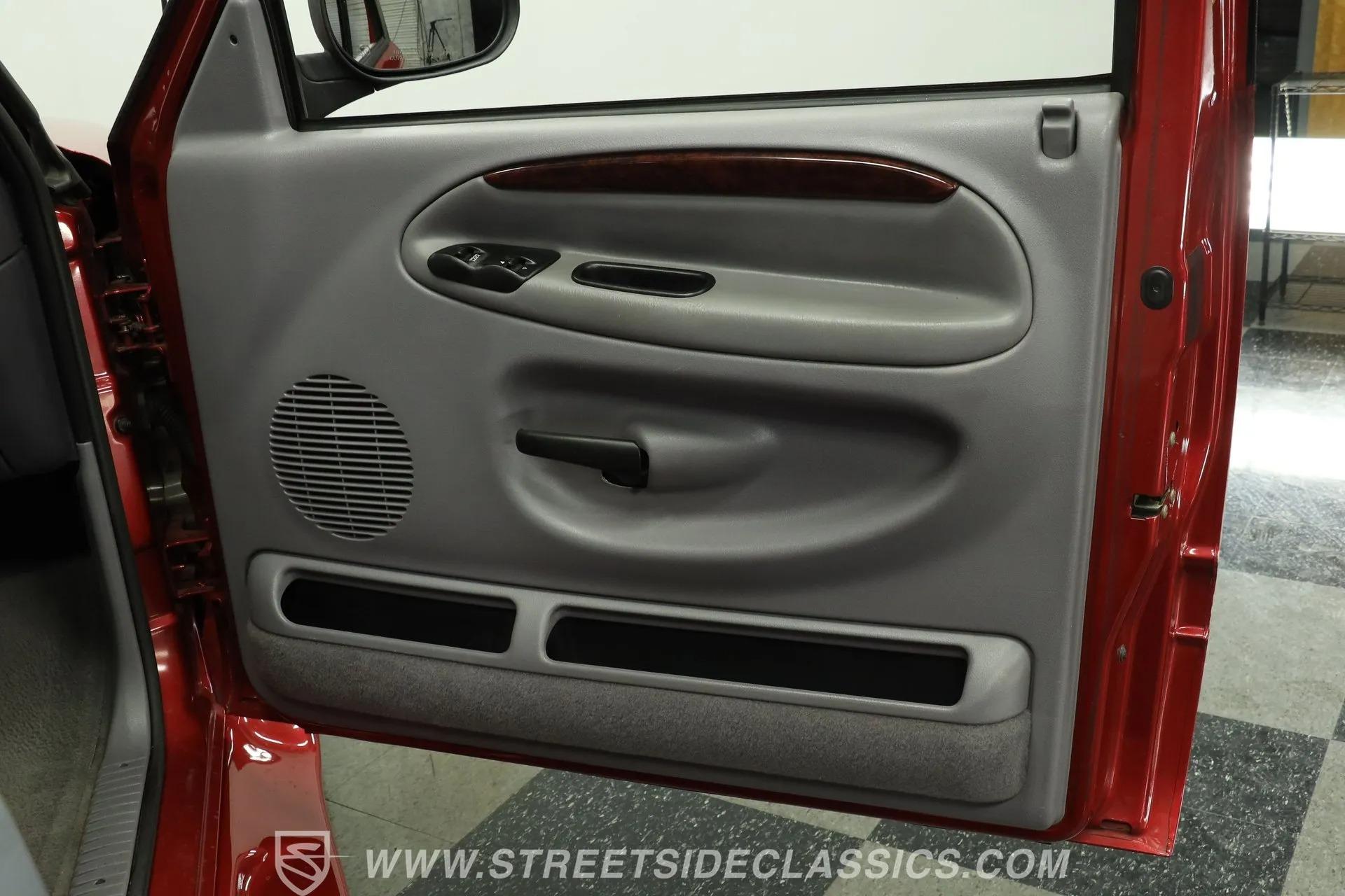 1998 Dodge Ram 1500 Laramie SLT