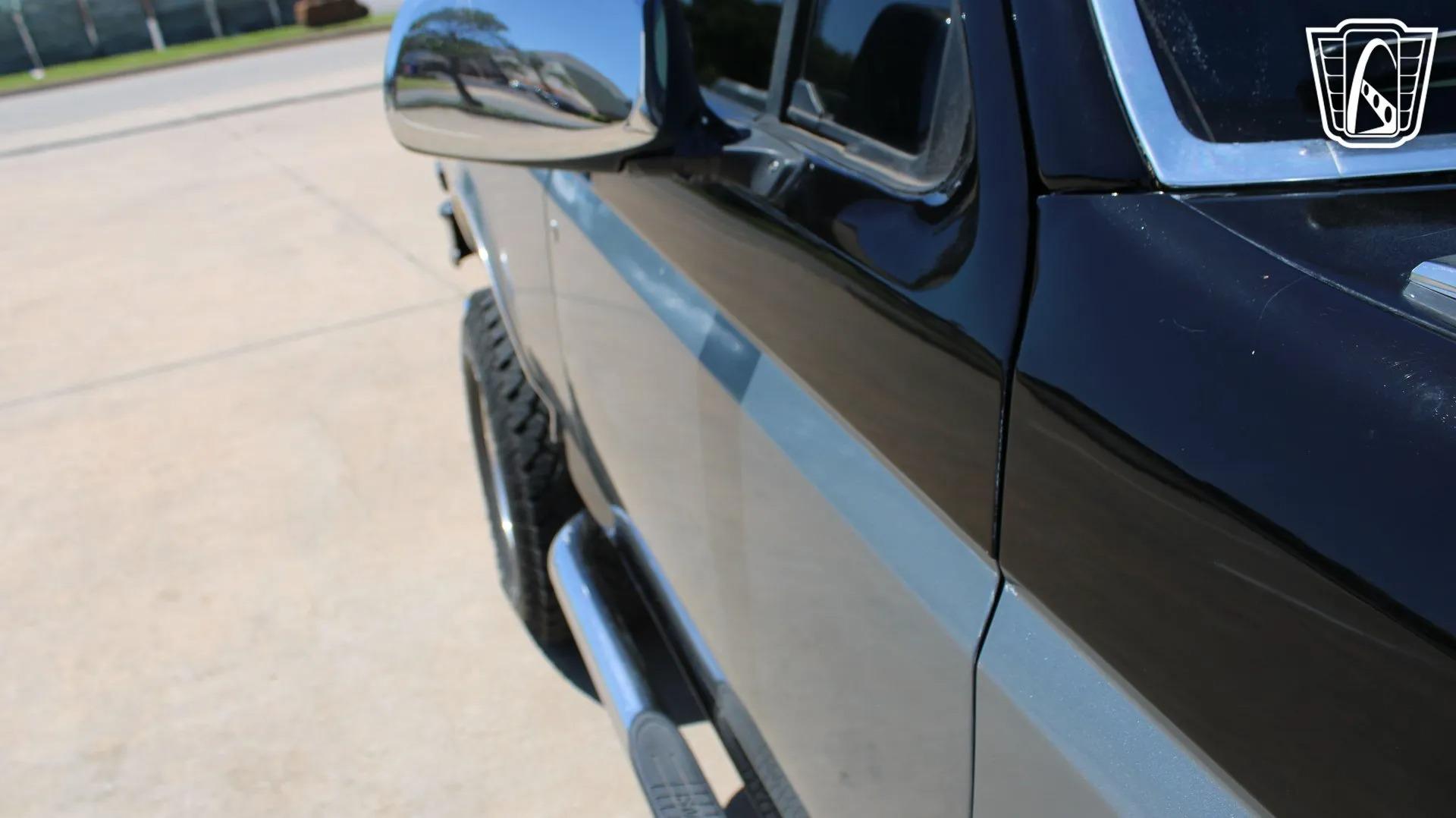 1993 Ford Bronco XLT