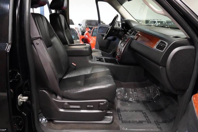 2012 Chevrolet Avalanche LT