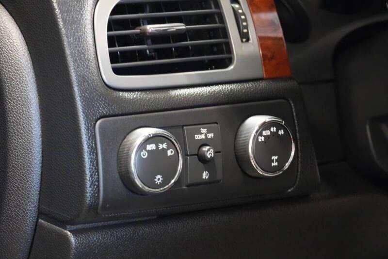 2012 Chevrolet Avalanche LT