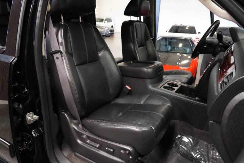 2012 Chevrolet Avalanche LT