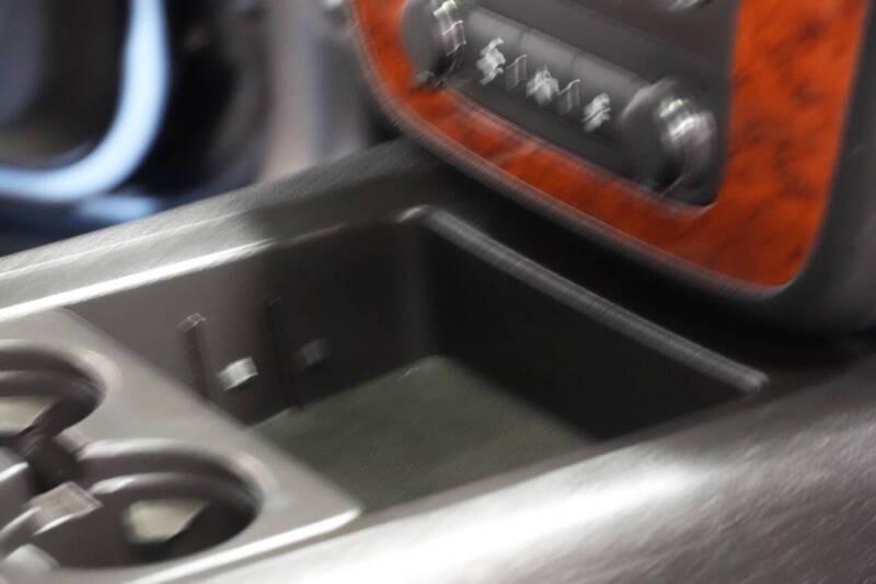 2012 Chevrolet Avalanche LT