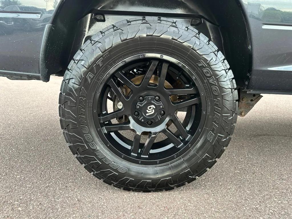 2017 Ram 1500 SLT
