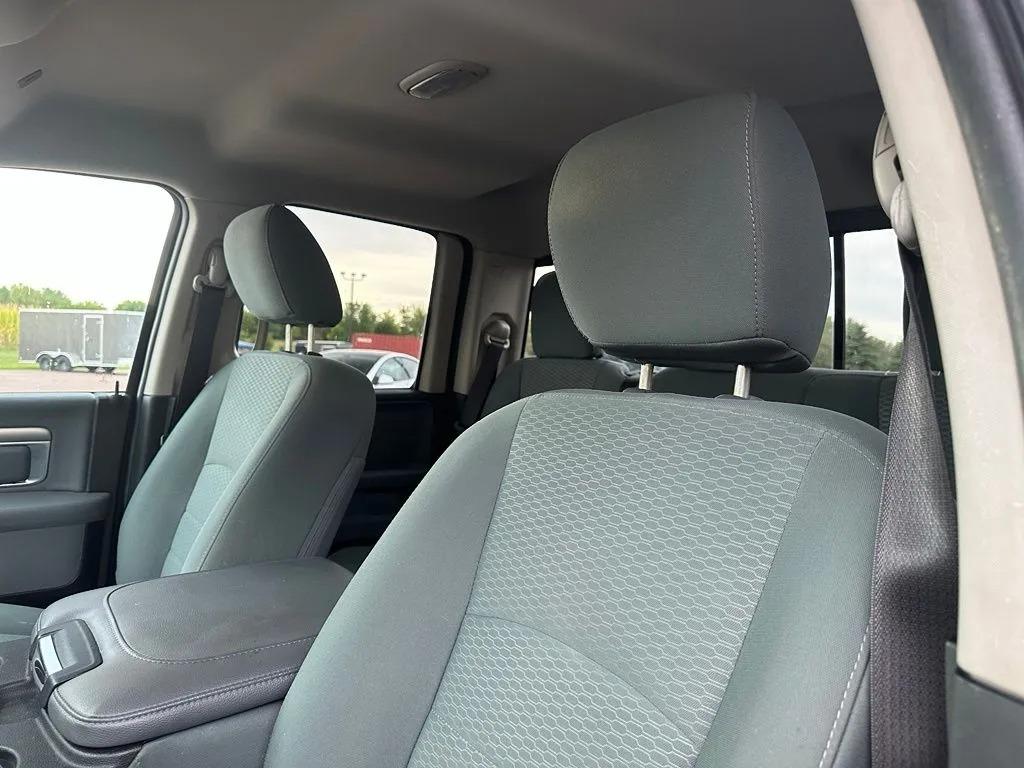 2017 Ram 1500 SLT