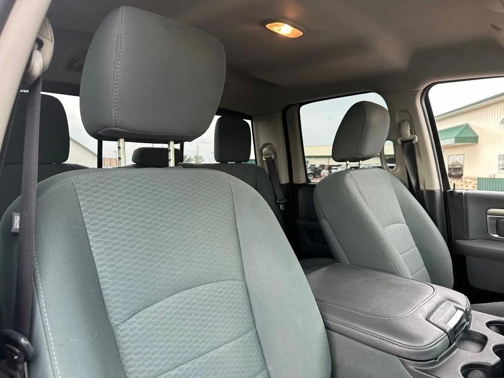 2017 Ram 1500 SLT