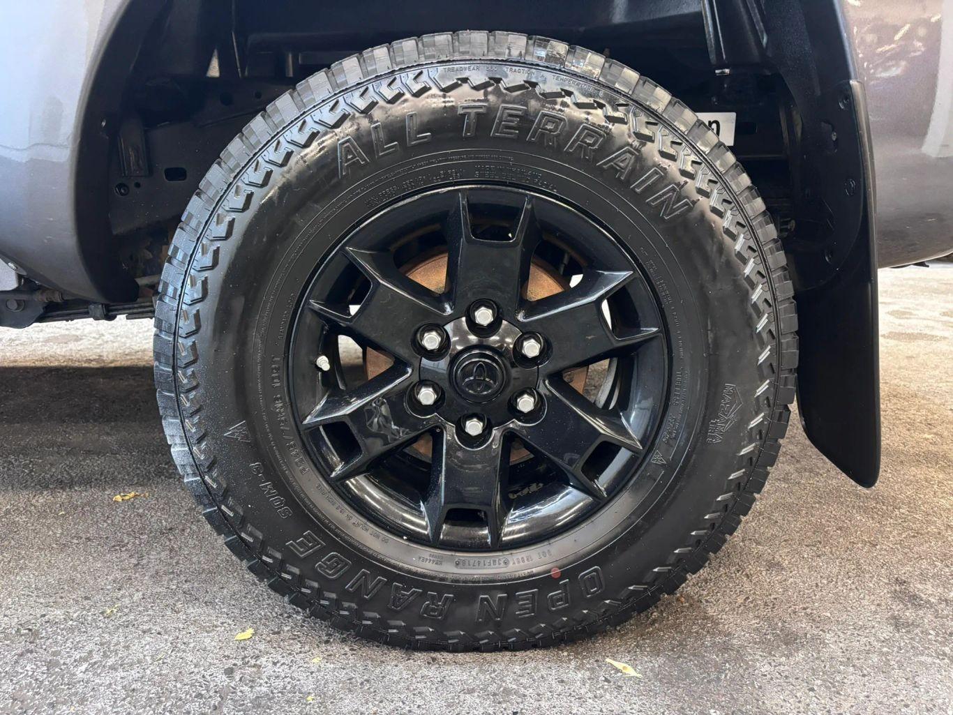 2015 Toyota Tacoma V6