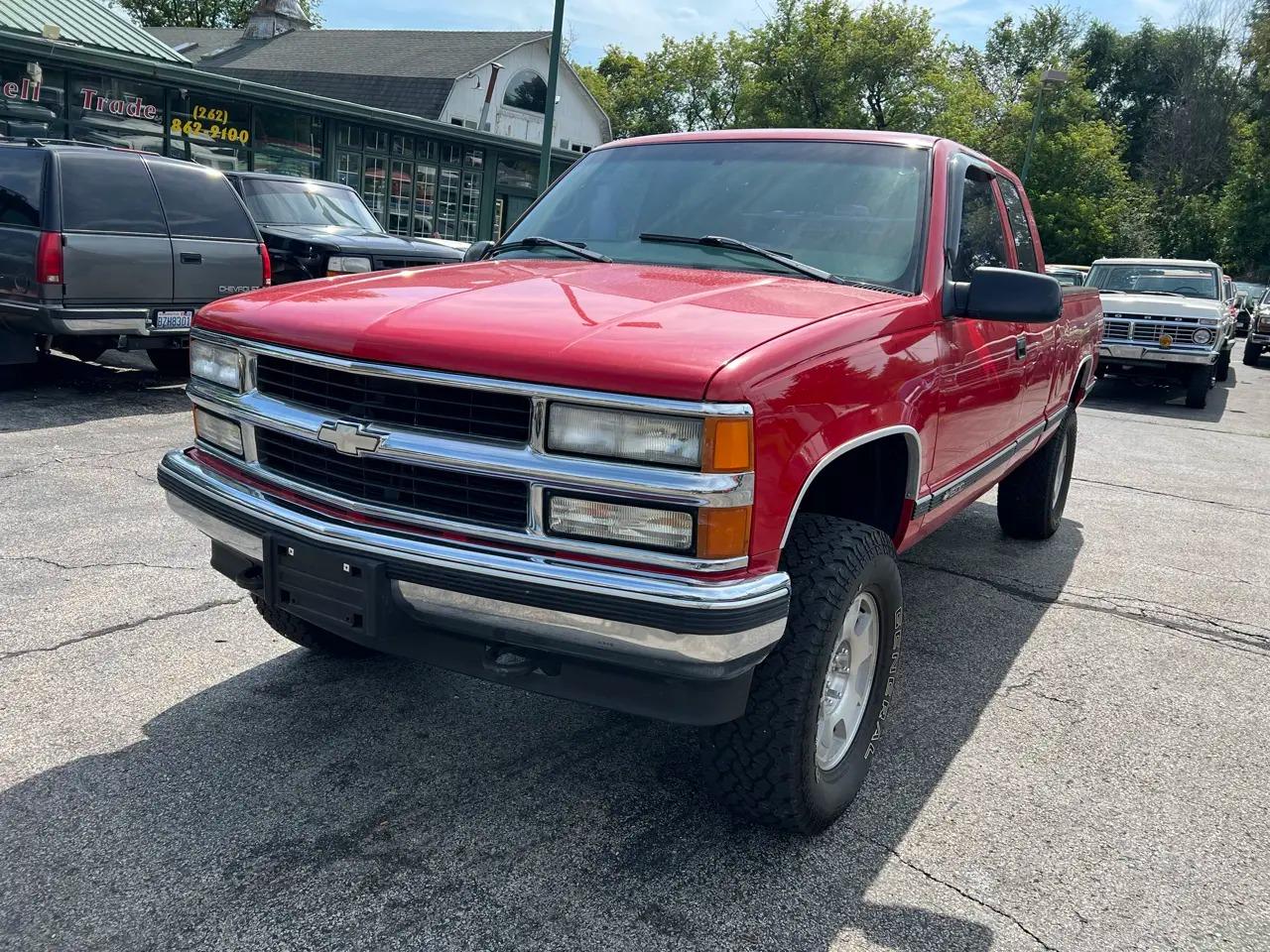 1999 Chevy K1500 Extra Cab - 2
