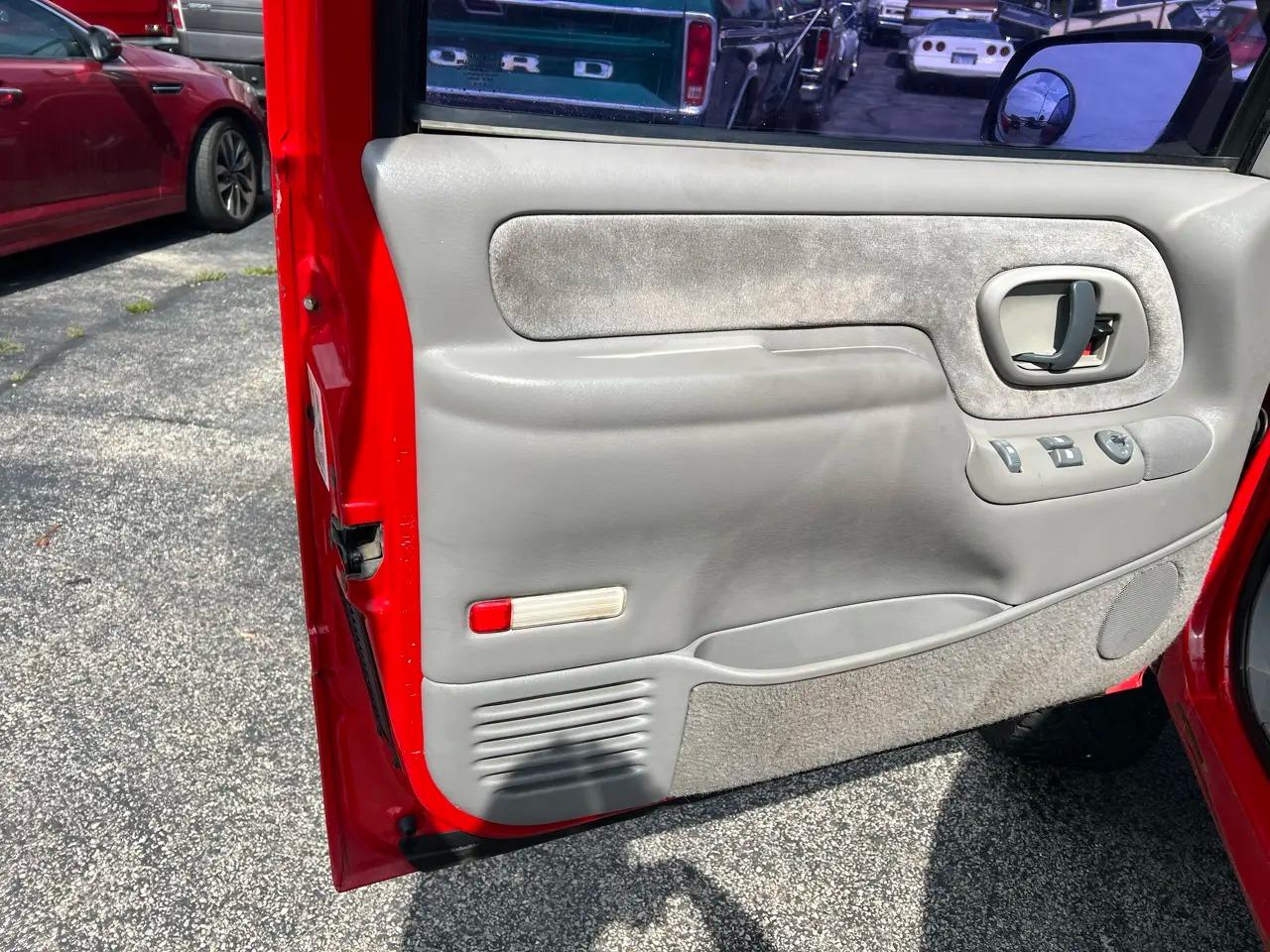 1999 Chevy K1500 Extra Cab