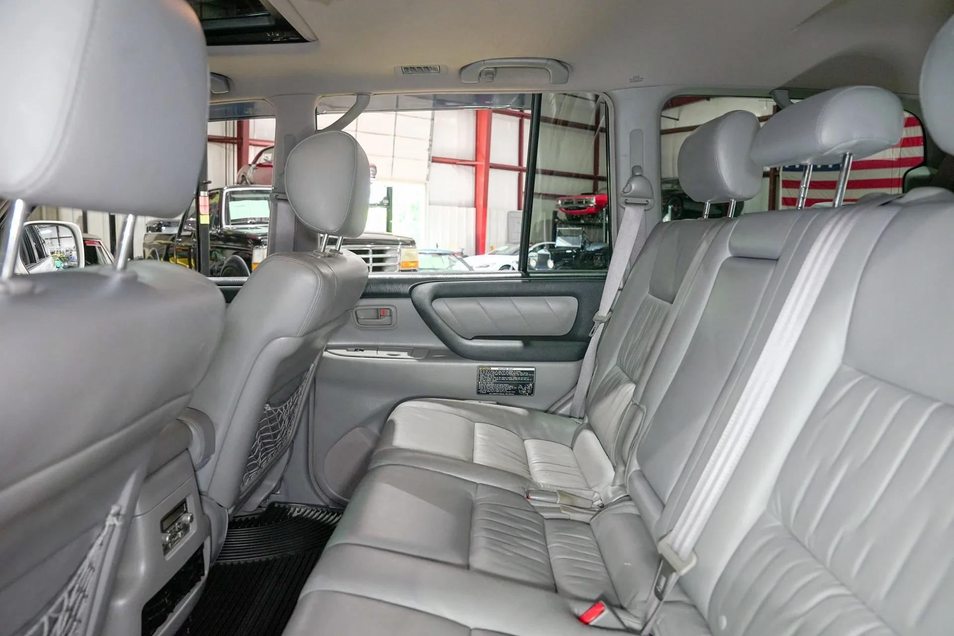 2005 Toyota Land Cruiser