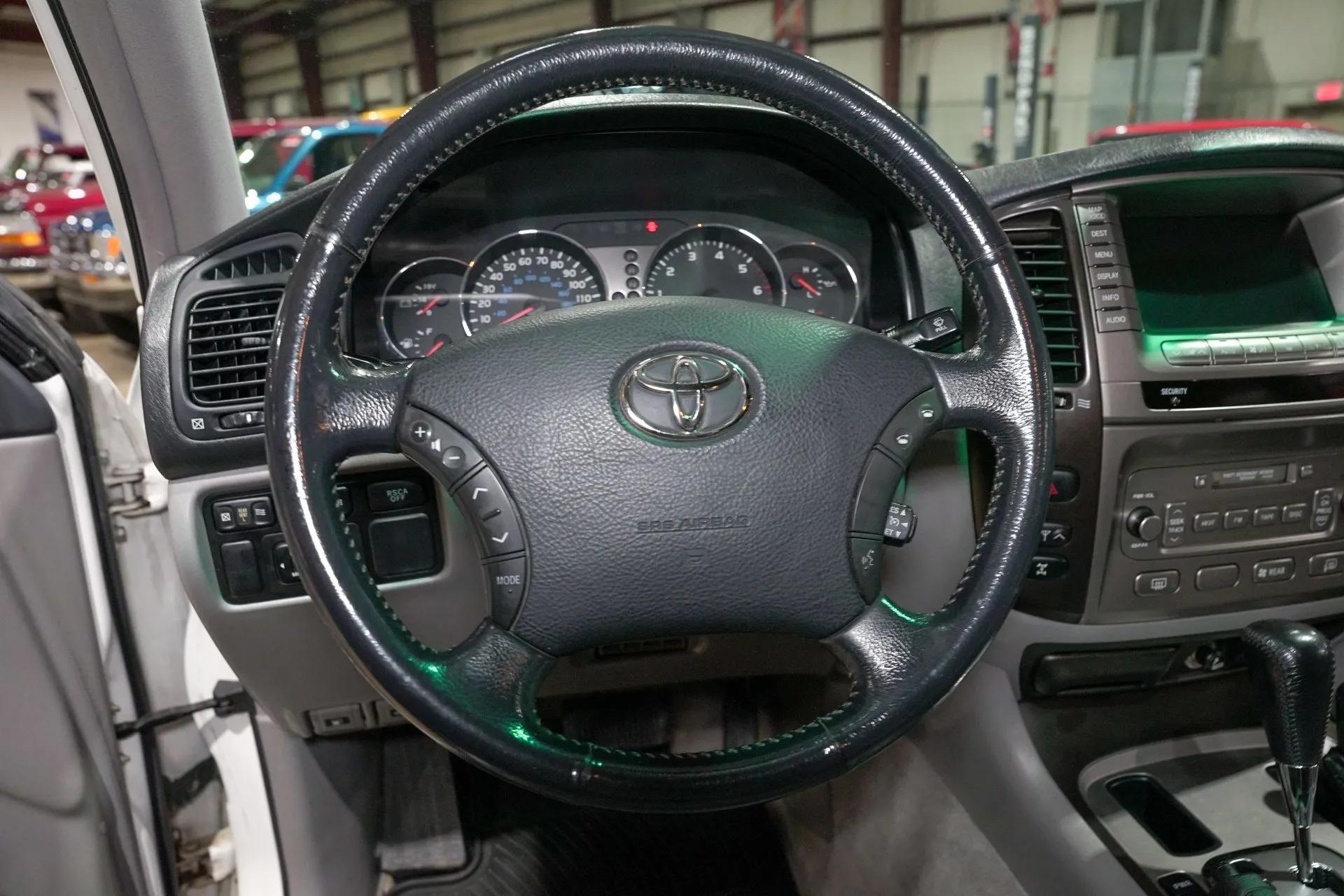 2005 Toyota Land Cruiser