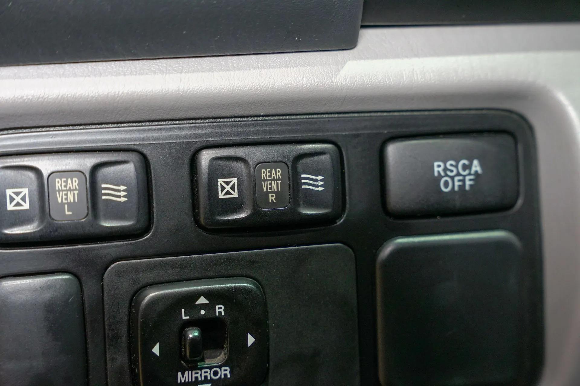 2005 Toyota Land Cruiser