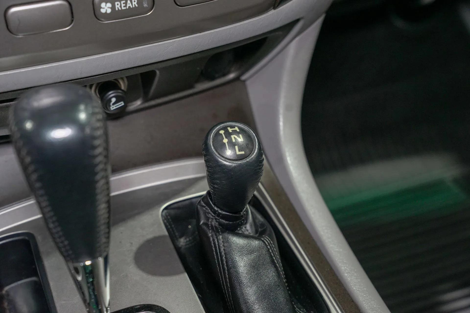 2005 Toyota Land Cruiser